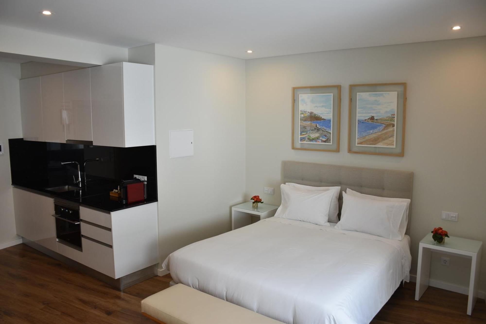 Vicente'S Lob Apartment Câmara de Lobos Екстериор снимка