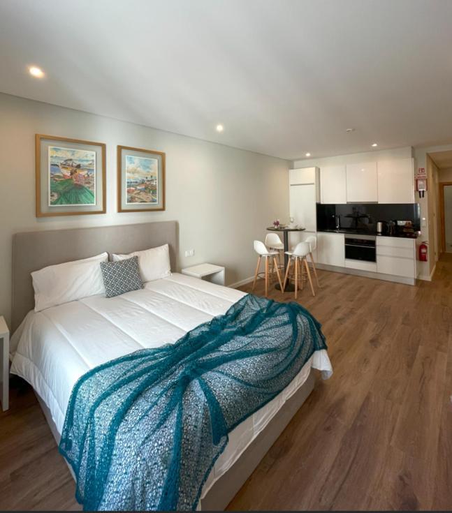 Vicente'S Lob Apartment Câmara de Lobos Екстериор снимка